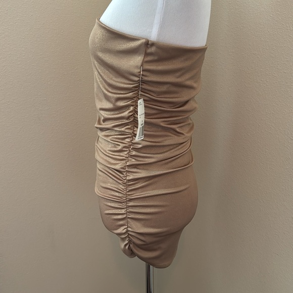 Gold top - Picture 3 of 6